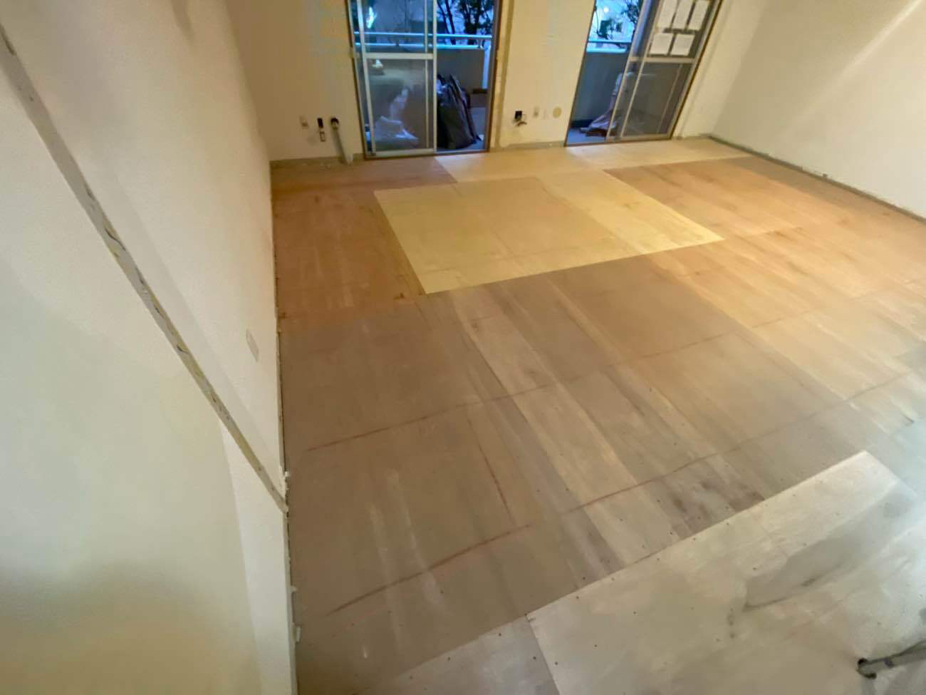 マンション　１日置床工事　乾式二重床（東京都目黒区）