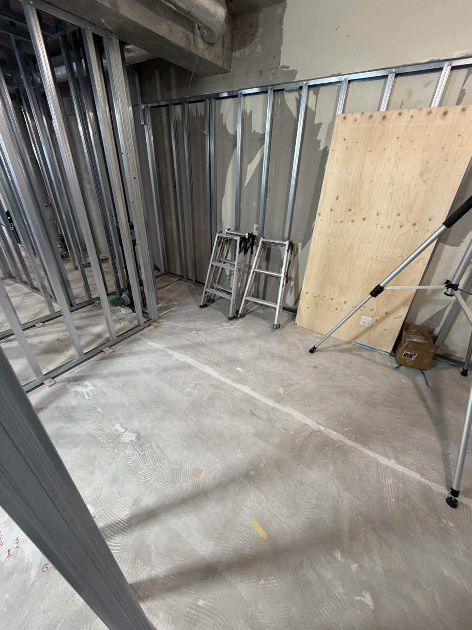 マンション　１日置床工事　乾式二重床（川崎市中原区）