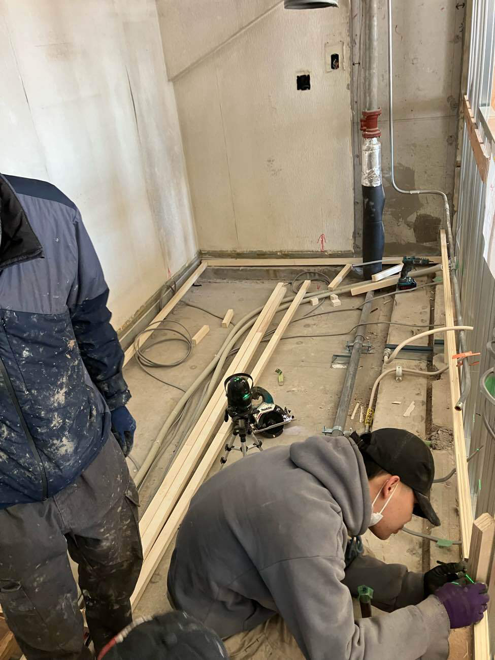 マンション　置床工事　乾式二重床（横浜市南区）