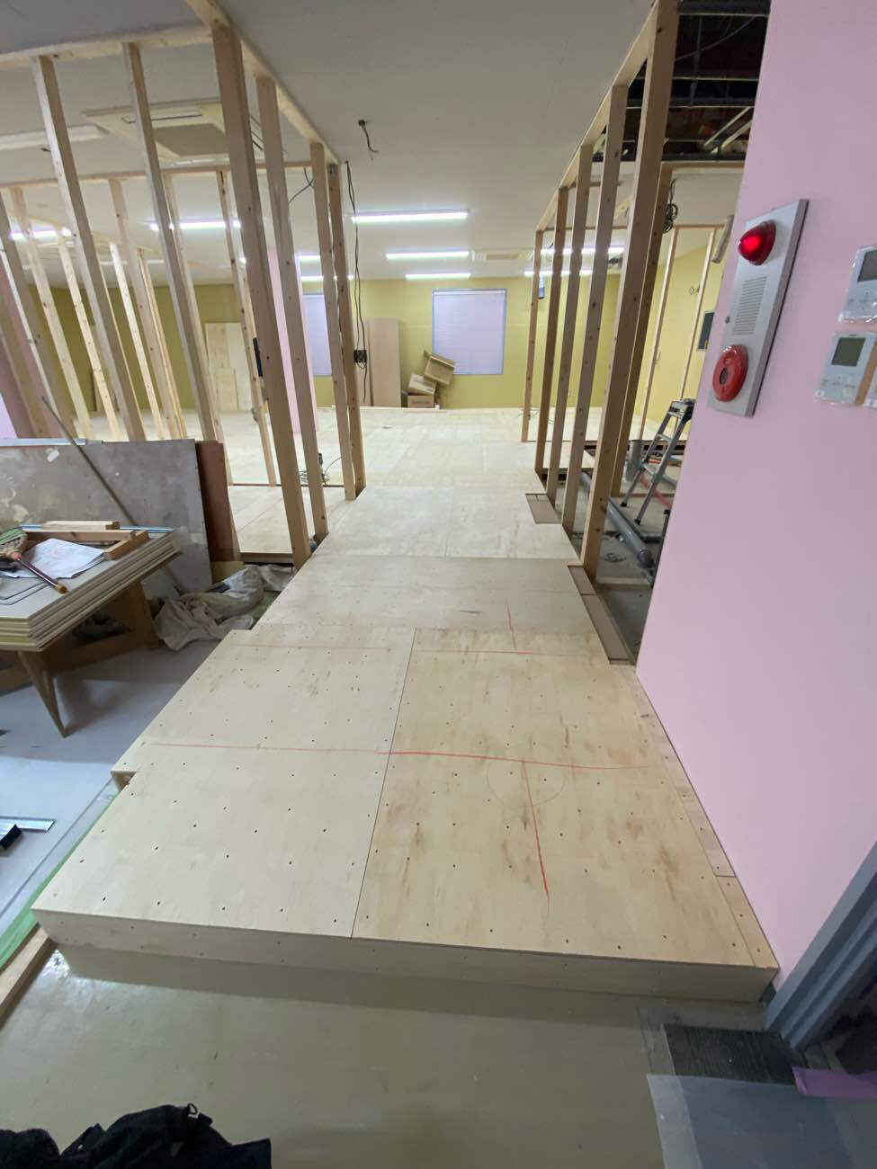 マンション　置床工事　乾式二重床（東京都葛飾区）