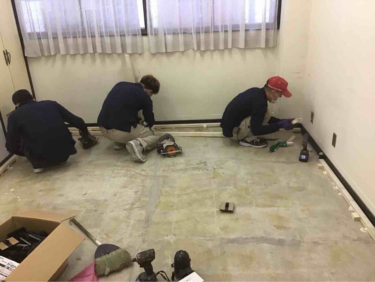 店舗　置床工事　乾式二重床（東京都中央区）