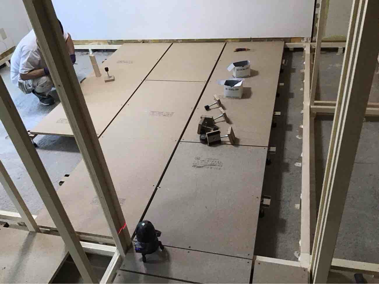 マンション　置床工事　乾式二重床（東京都大田区）