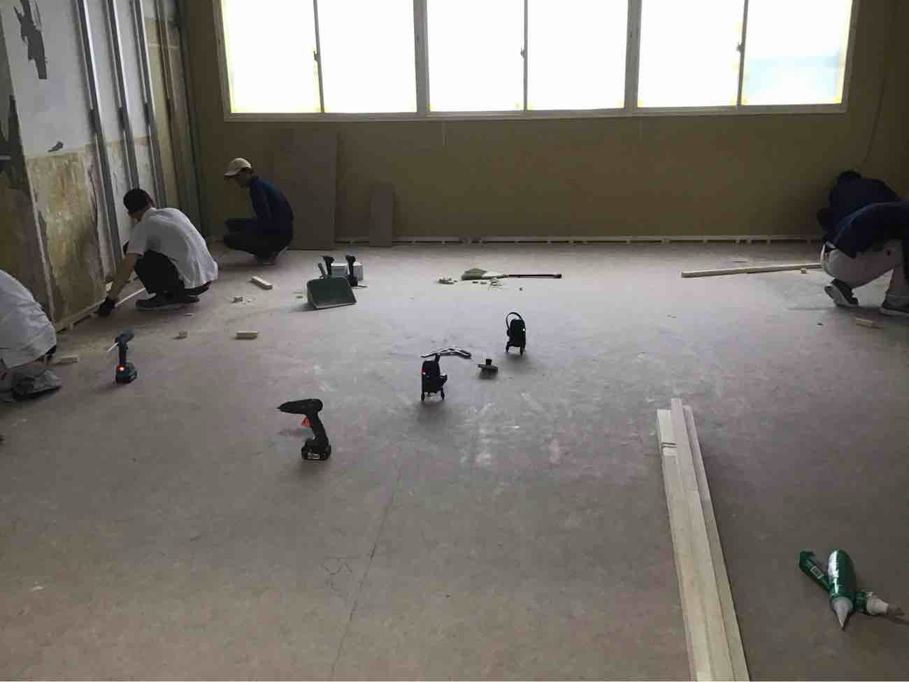 店舗　置床工事　乾式二重床（川崎市中原区）
